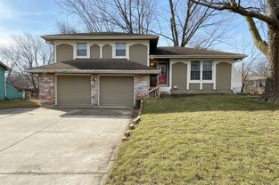 1211 Se 4th Ter - Photo 1 of 1