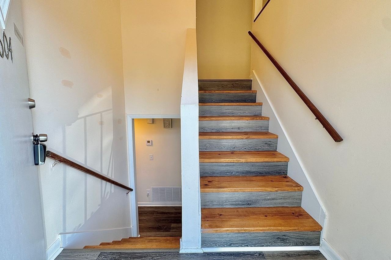 604 Maxwell St - Photo 2 of 34