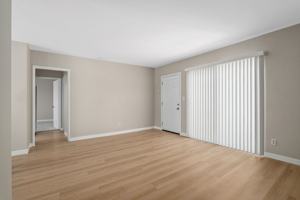 featured image of 1306 NC18 Apartments, 1306 East 18th Street