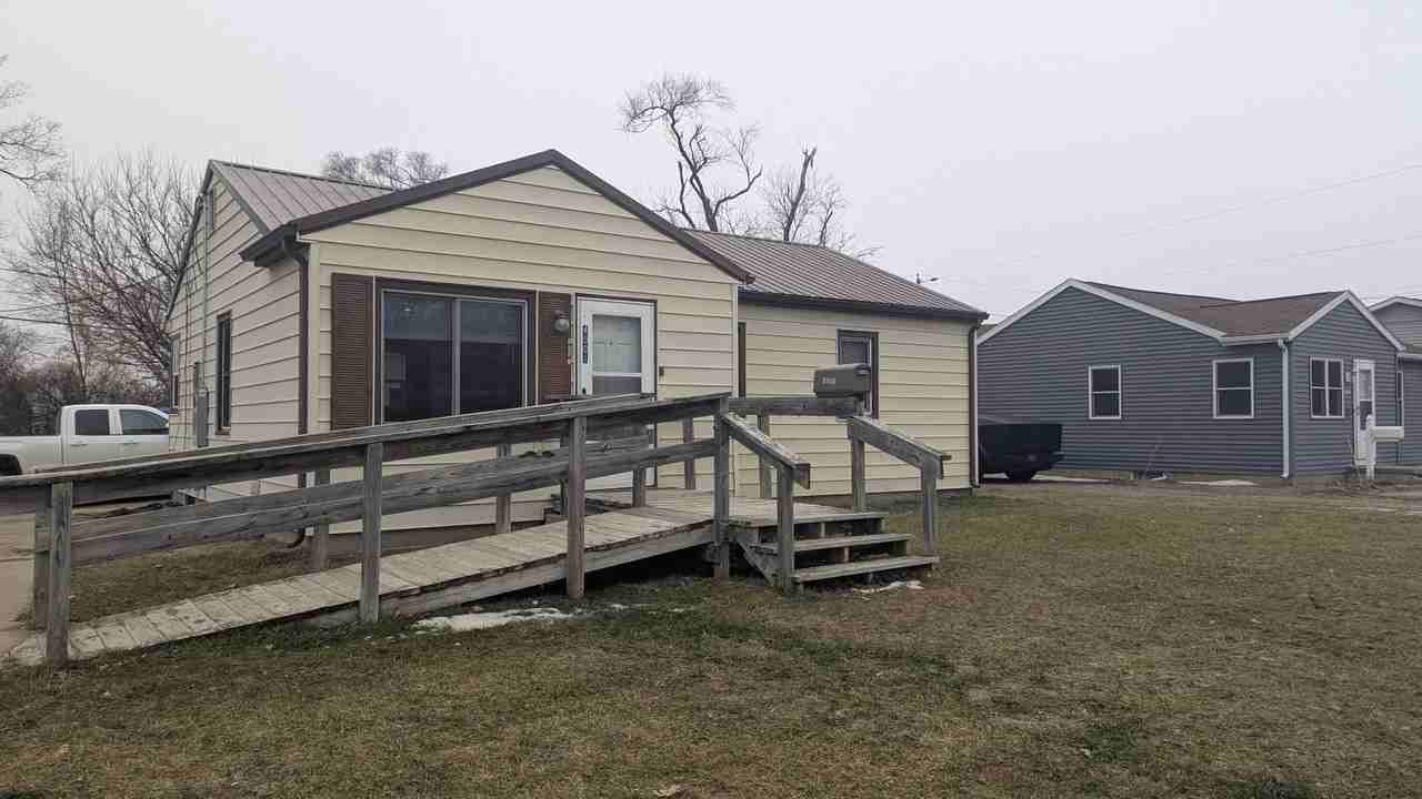 4001 Homer St - Photo 2 of 15