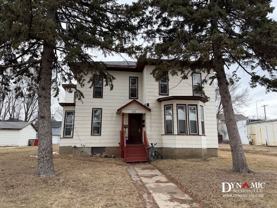 215 S Duluth Ave - Photo 1 of 1