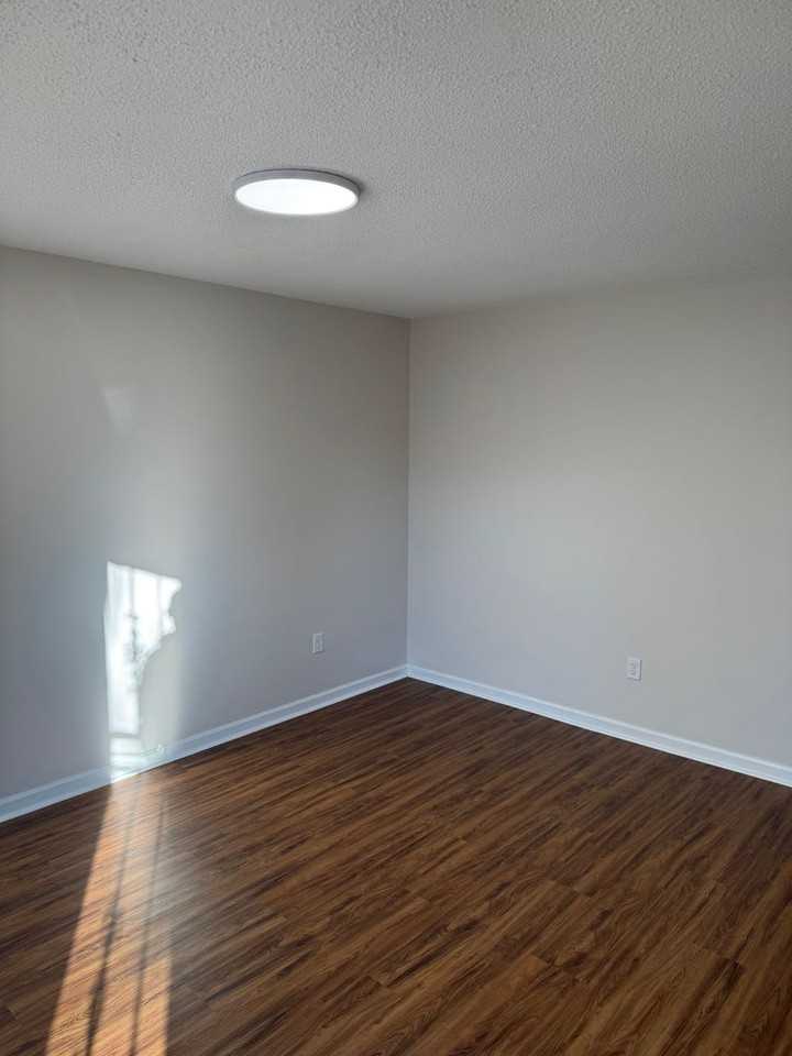 6298 Raible Dr - Photo 2 of 6