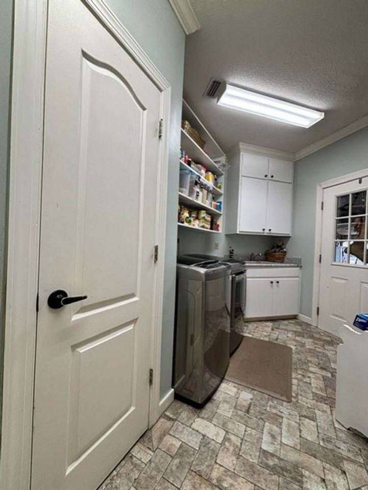 5813 Riviera Prado - Photo 7 of 18