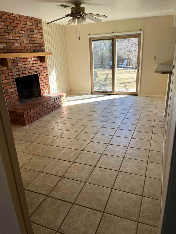 7330 Mount Meeker Rd - Photo 5 of 44