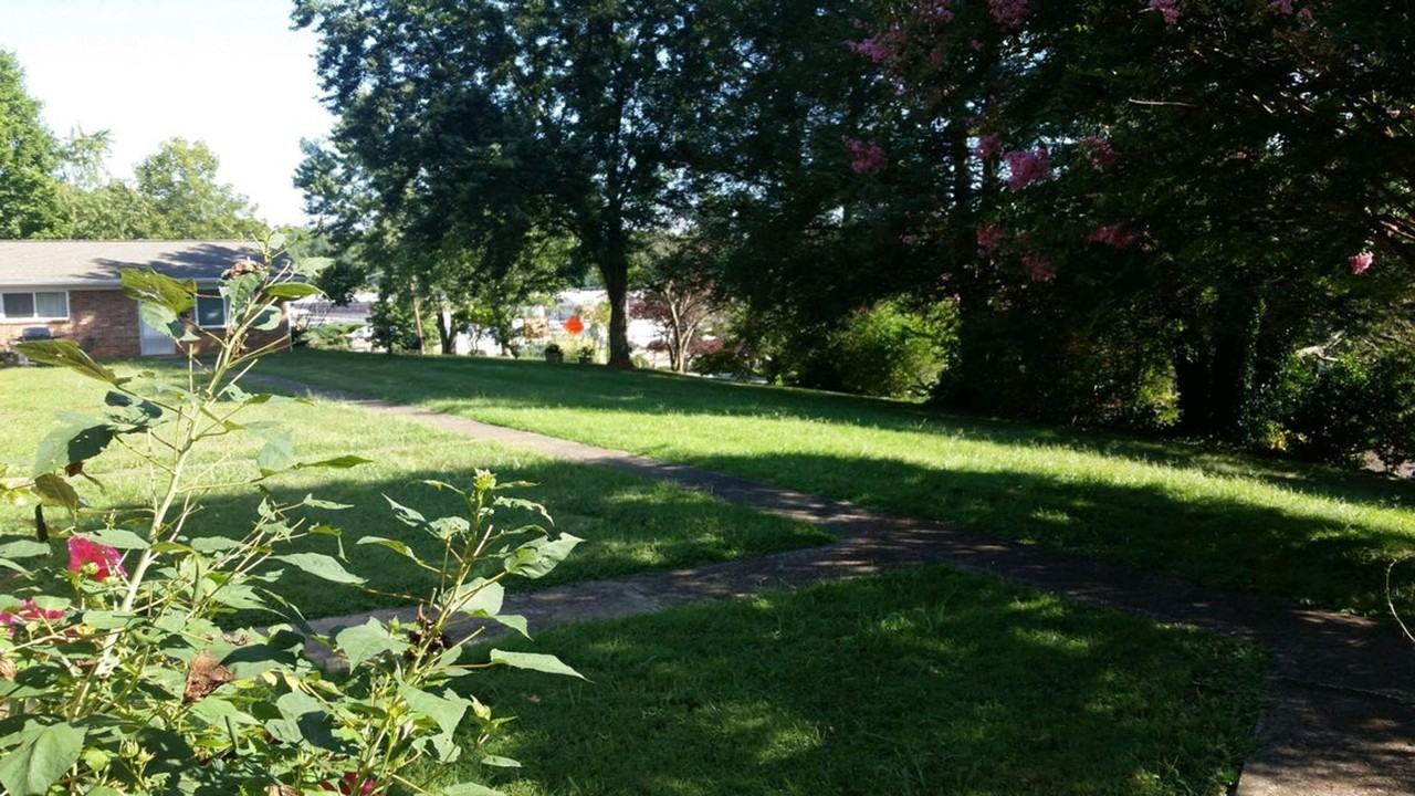 Lighthouse - Photo 2 of 32