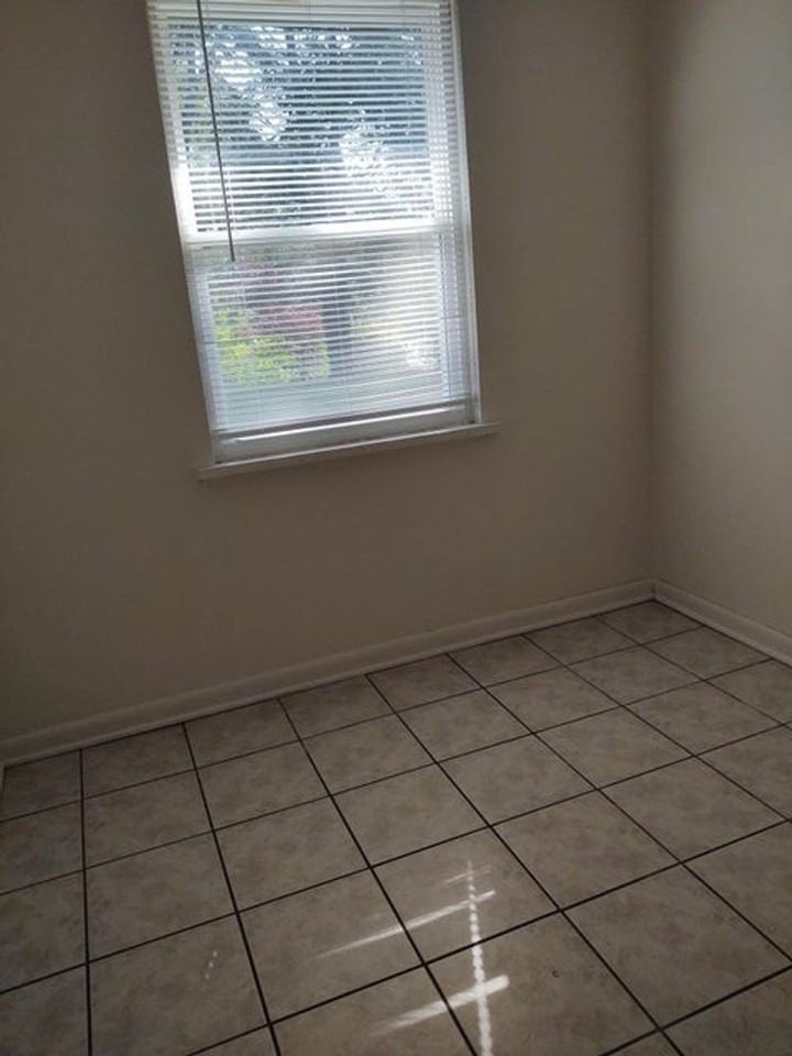 Lighthouse - Photo 5 of 32