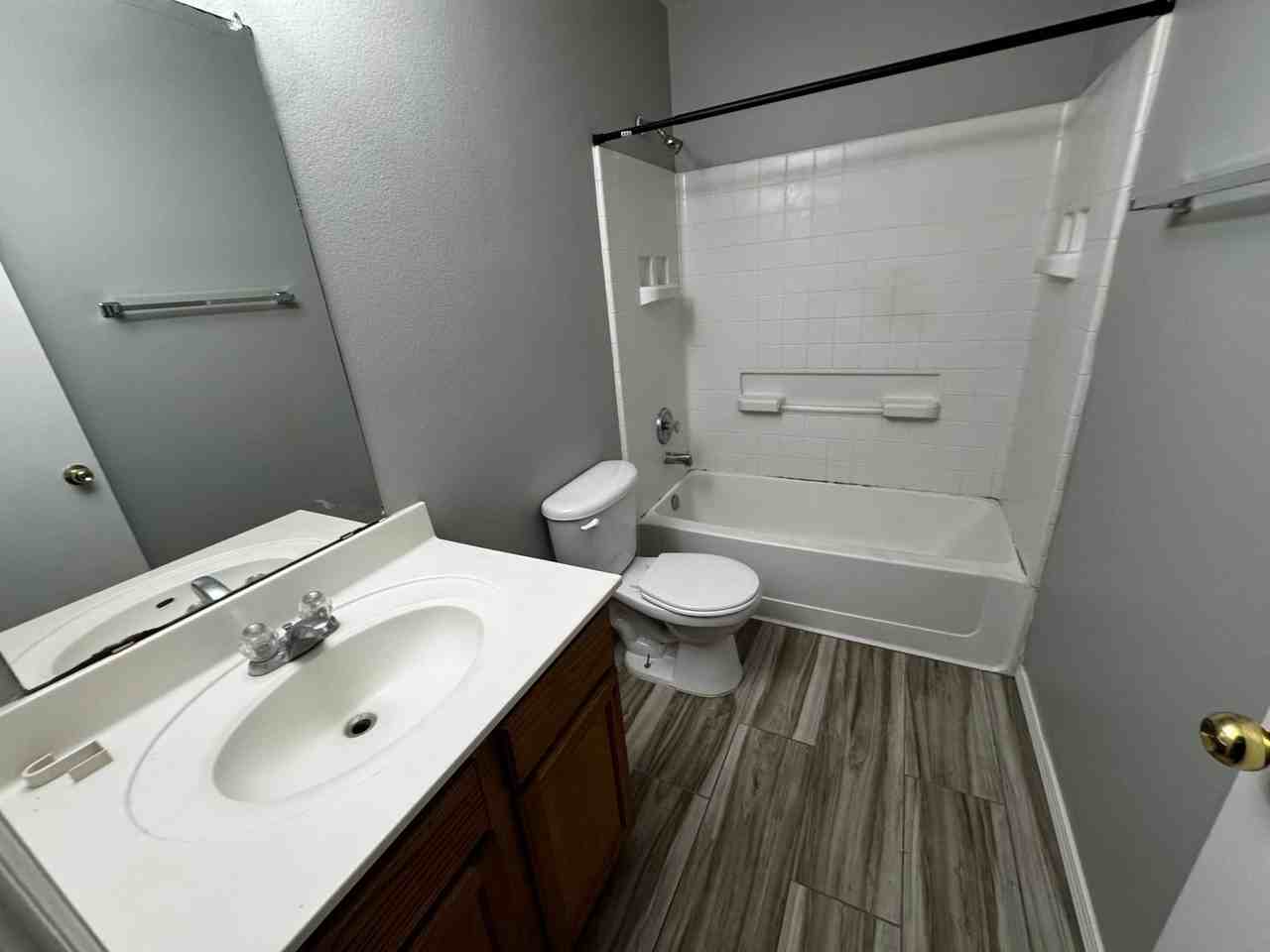 2108 Canter St Sw - Photo 5 of 12