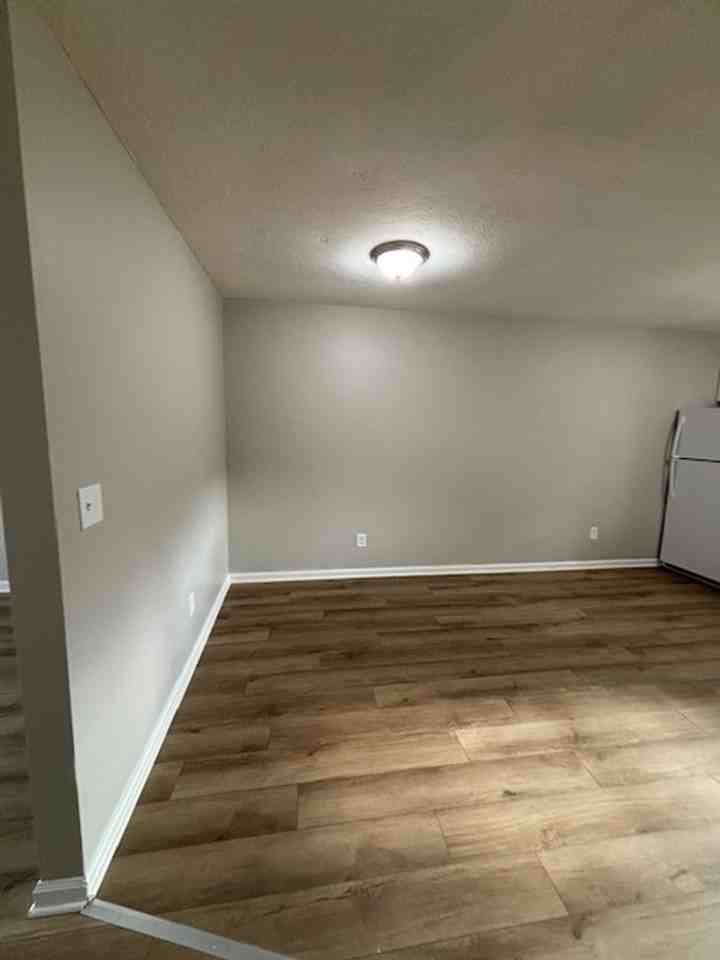 433 Wood Creek Dr. - Photo 2 of 16