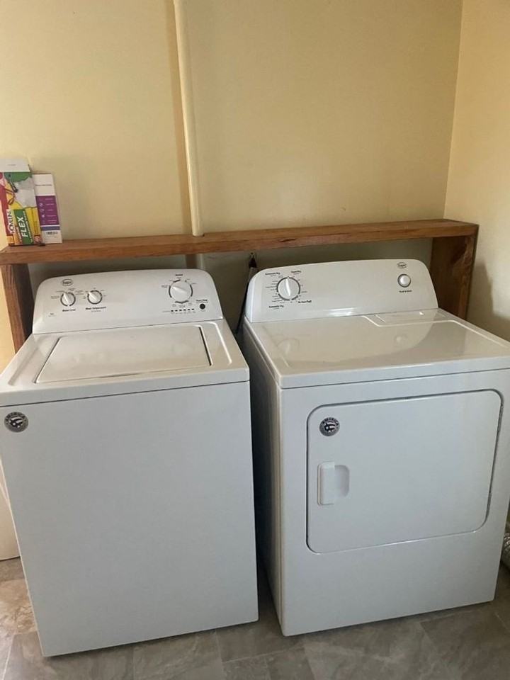 1314 Broadway St - Photo 2 of 15