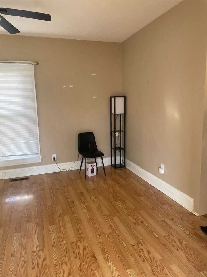 1314 Broadway St - Photo 7 of 15