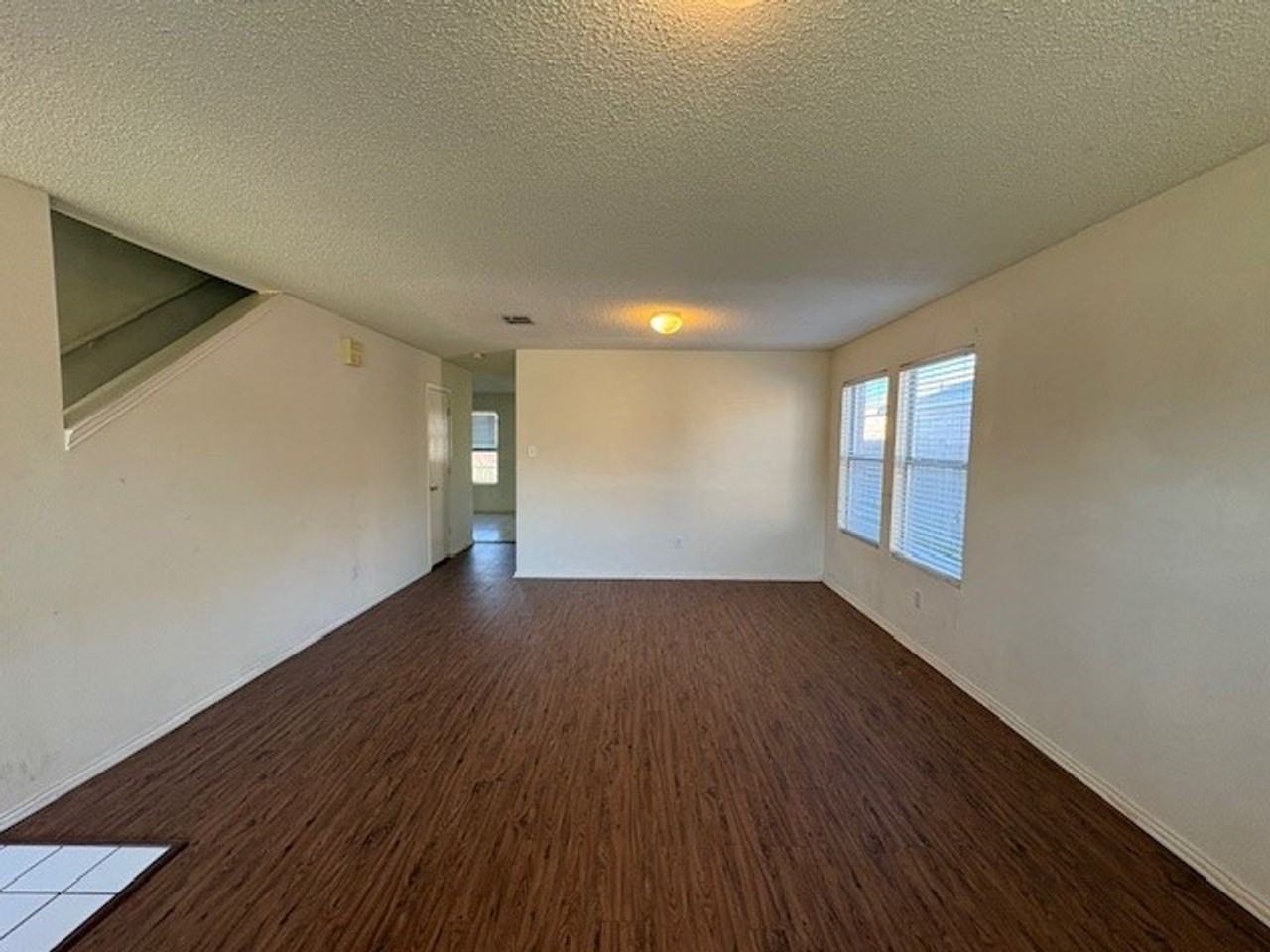 2923 Barberini Dr - Photo 4 of 18