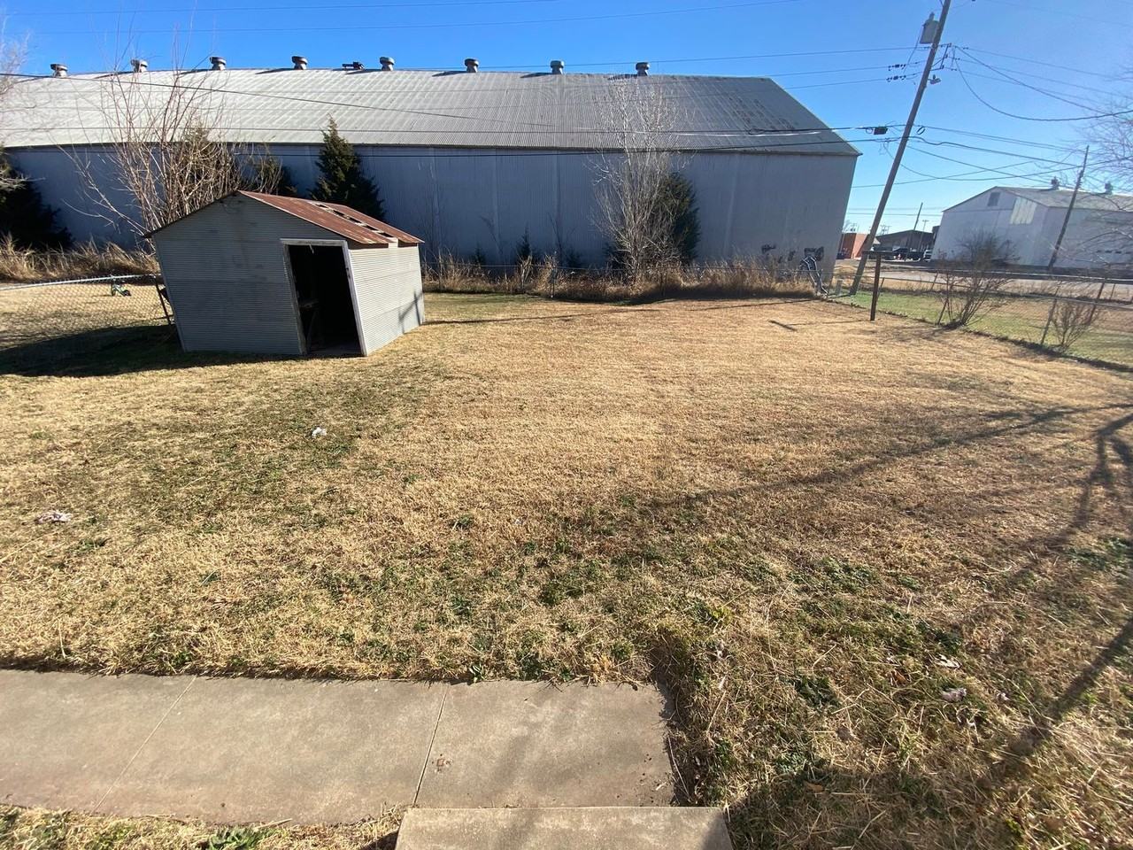 2541 Everitt Dr - Photo 7 of 7