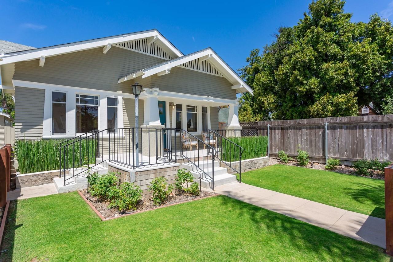 4726 Vista St - Photo 5 of 34