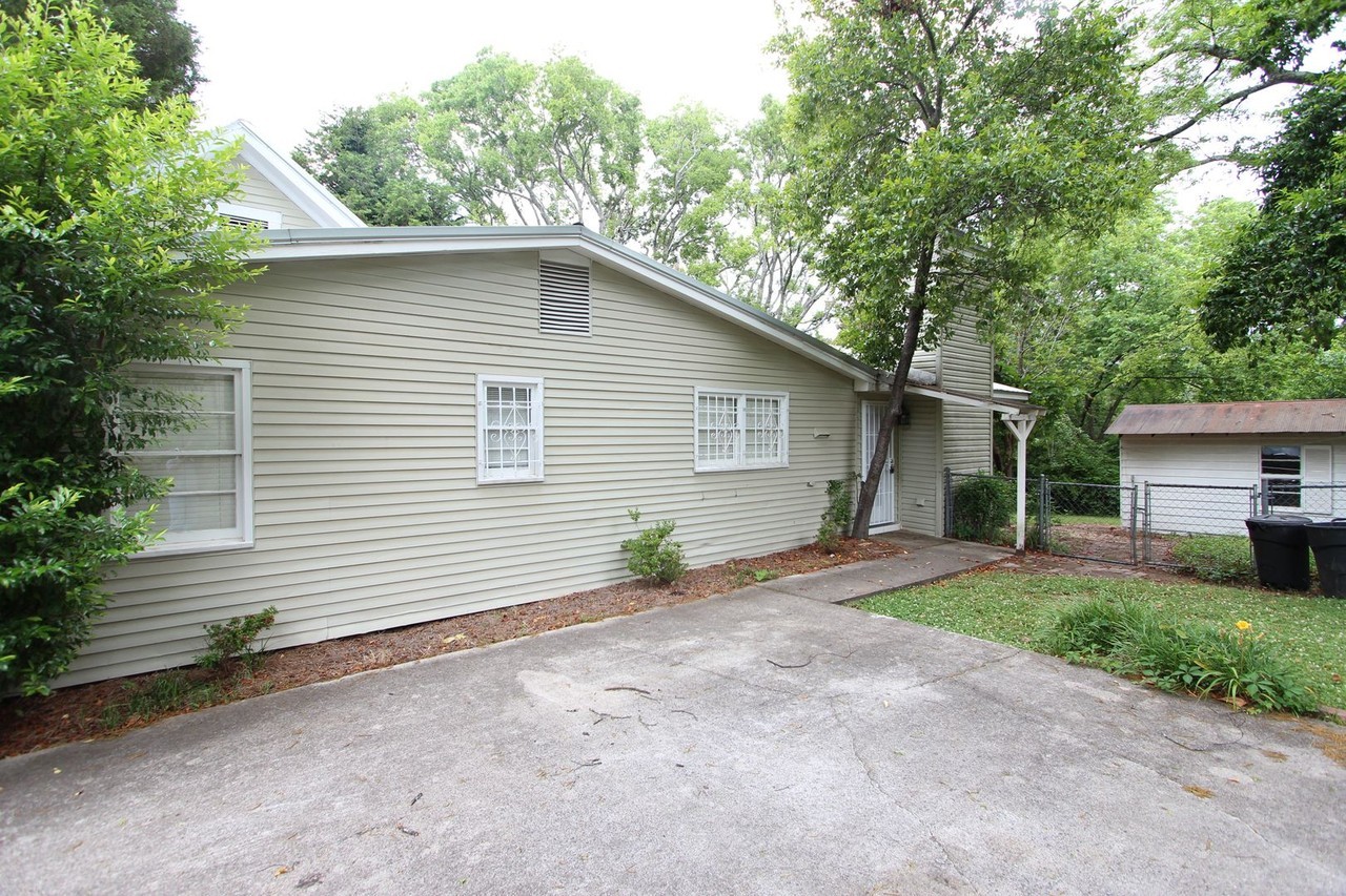 2101B 3rd Pl S - Photo 3 of 18