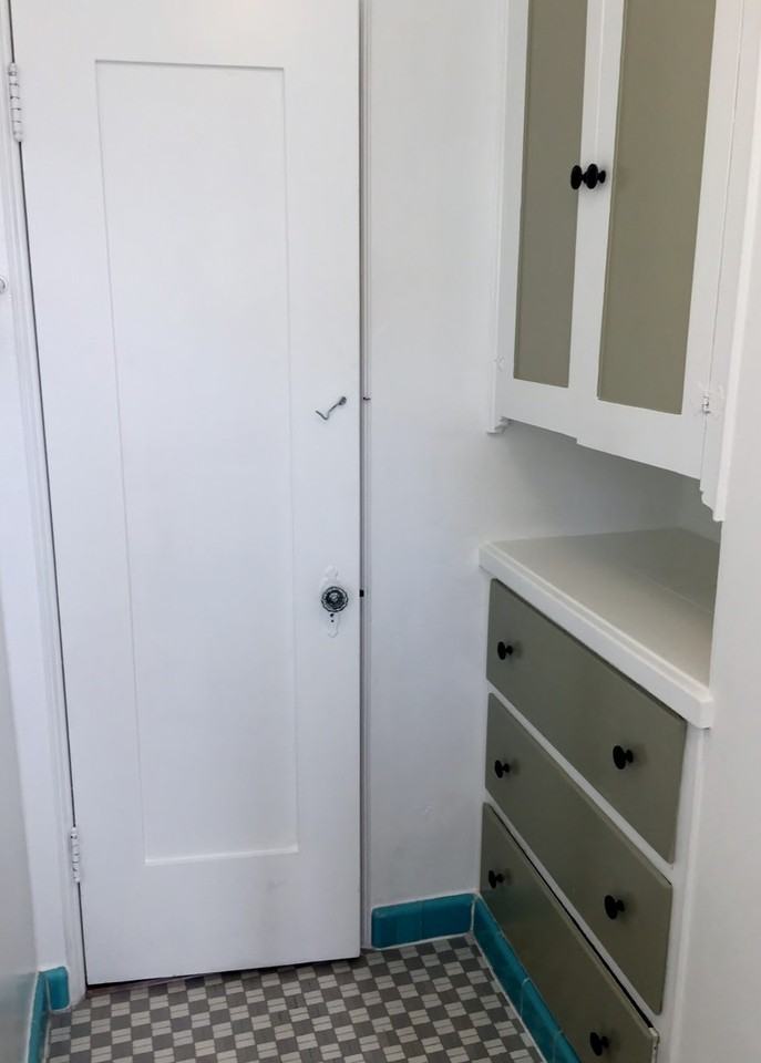 132 Lewis St - Photo 4 of 10