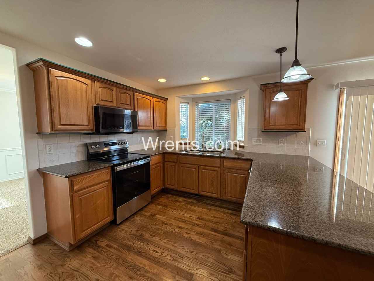 2311 W Carolina Ct - Photo 7 of 36