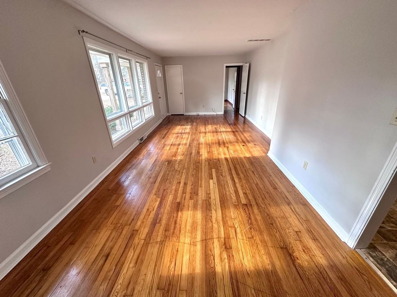 108 Benton Dr Nw - Photo 4 of 13