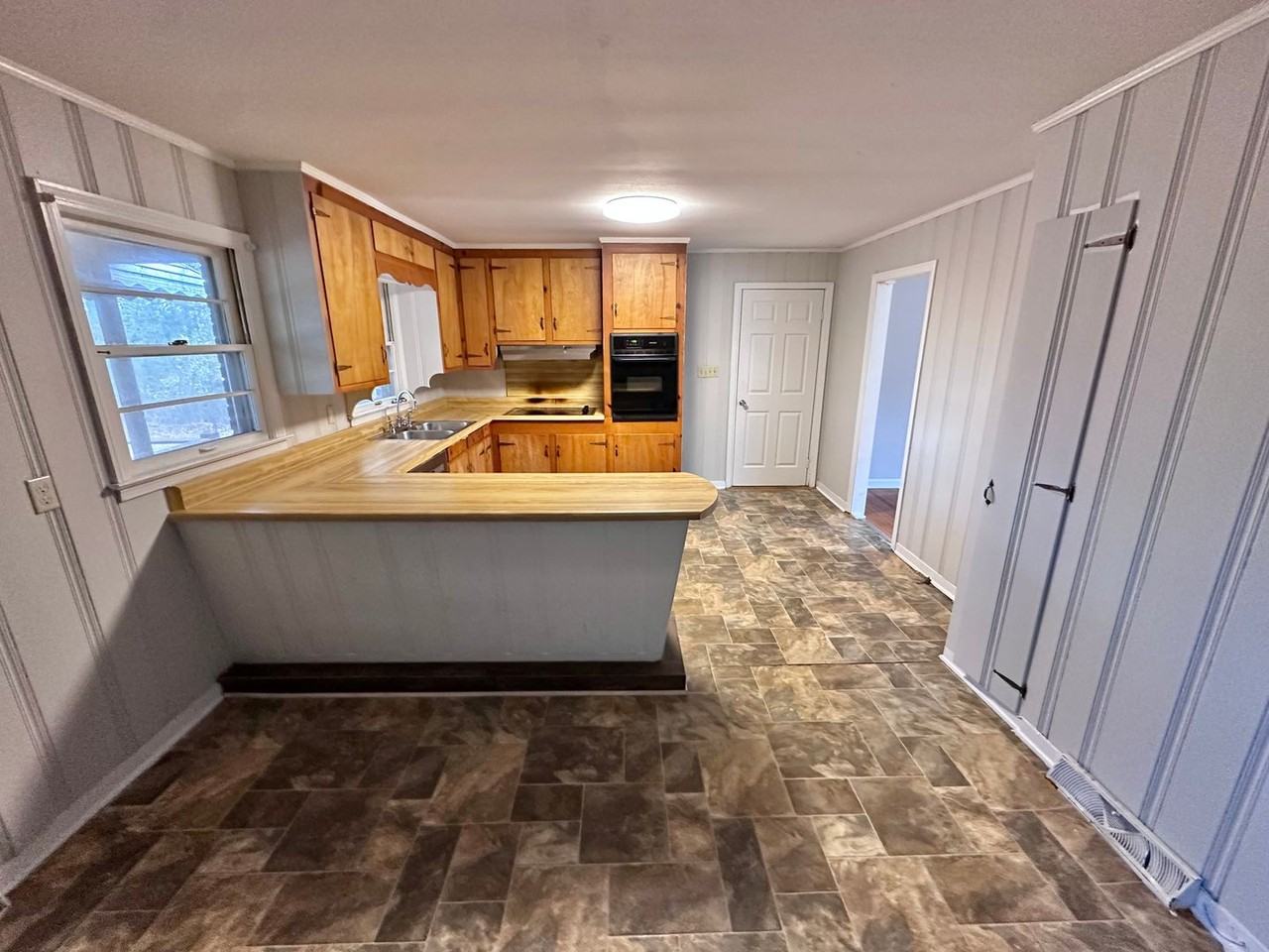 108 Benton Dr Nw - Photo 5 of 13