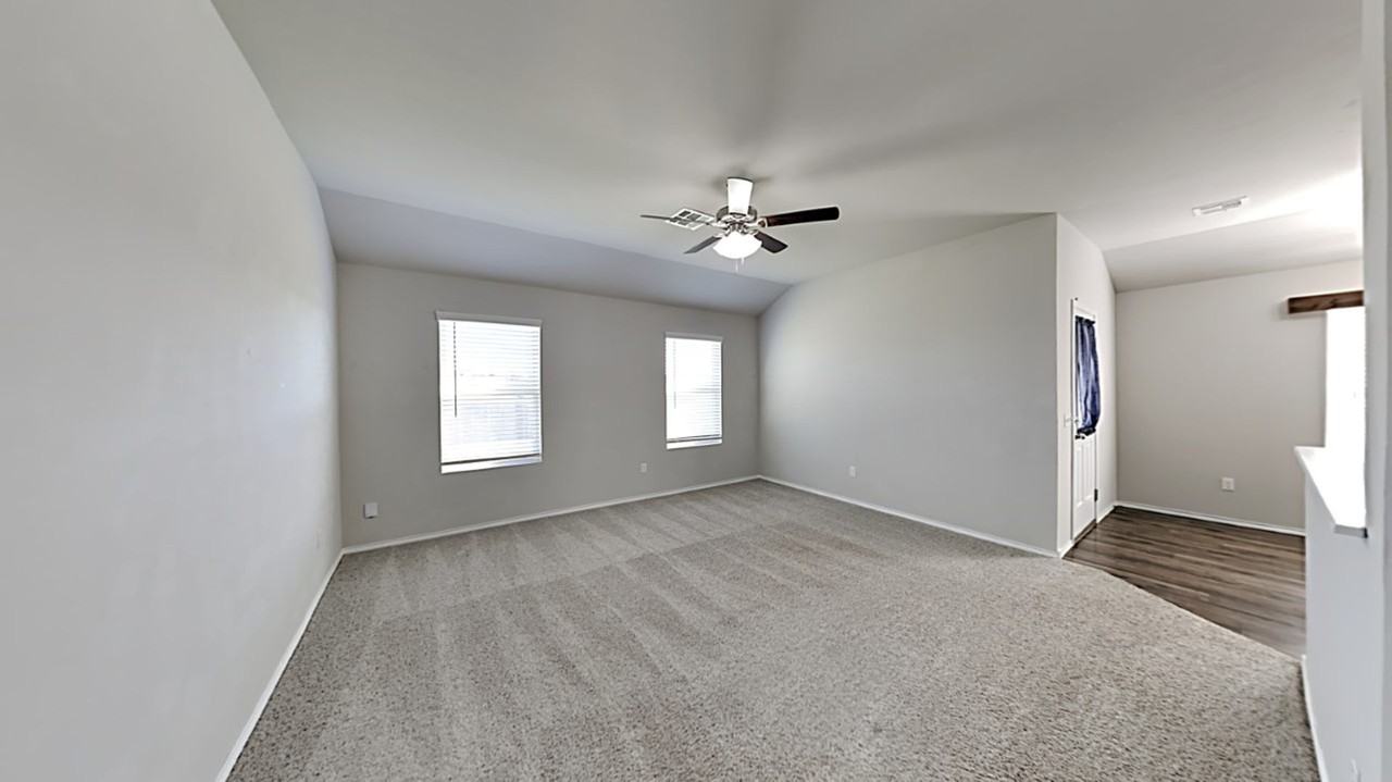 9800 Jack Rabbit Rd - Photo 5 of 18