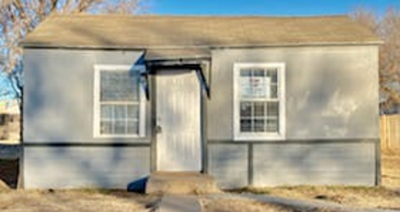 806 N Detroit Ave - Photo 7 of 8