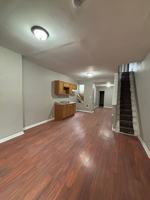 featured image of 1925 E Monmouth St