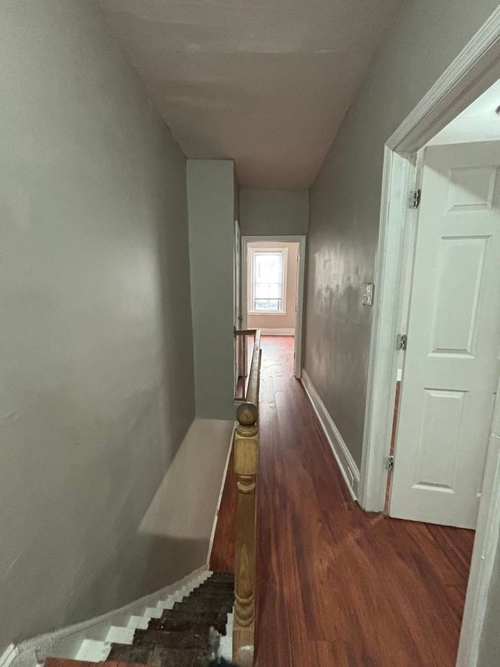 1925 E Monmouth St - Photo 5 of 10