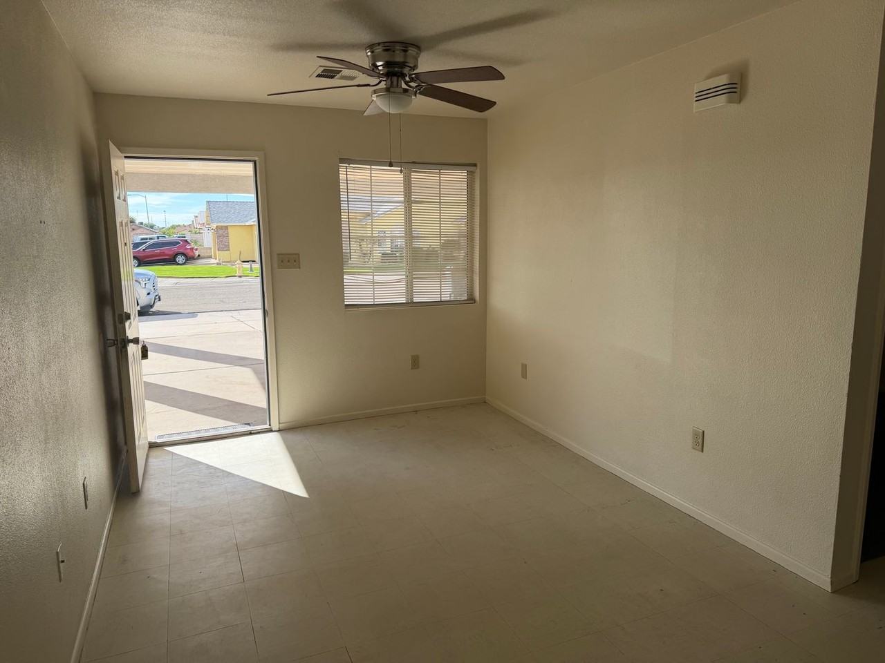 1954 E Cristina St - Photo 2 of 14