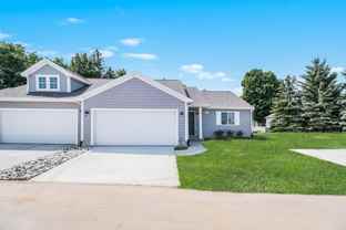 1020 W Villas Dr - Photo 1 of 1