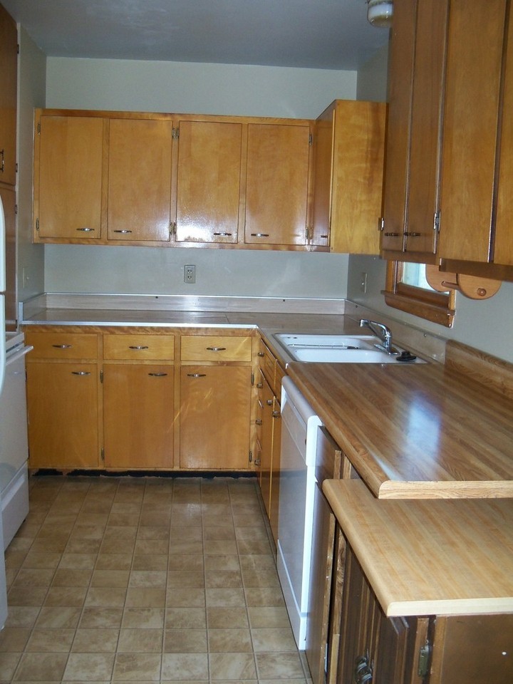 2117 Cruz Dr - Photo 5 of 10