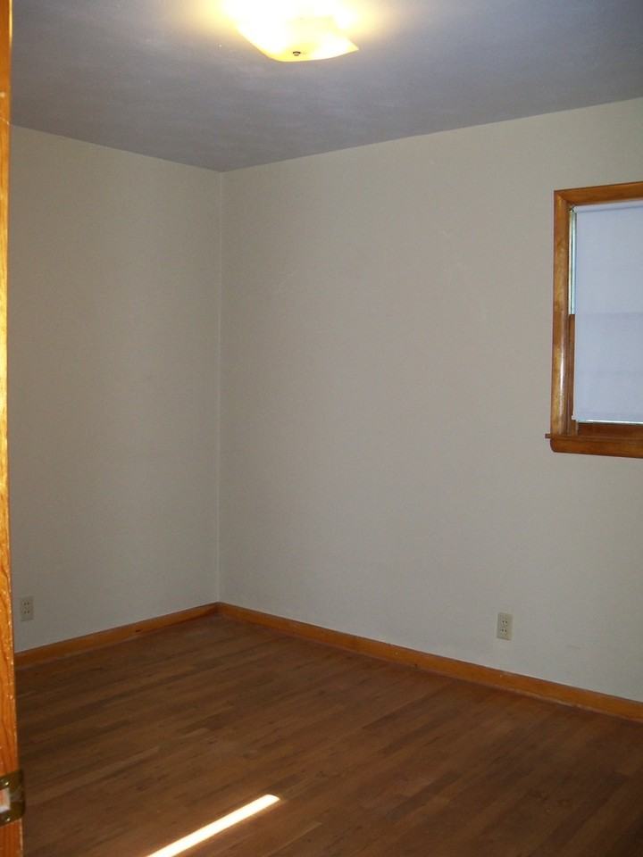 2117 Cruz Dr - Photo 7 of 10