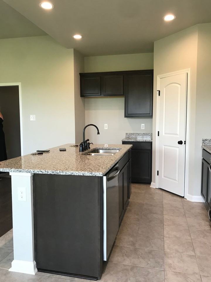 3029 Grace Harper Dr - Photo 5 of 16