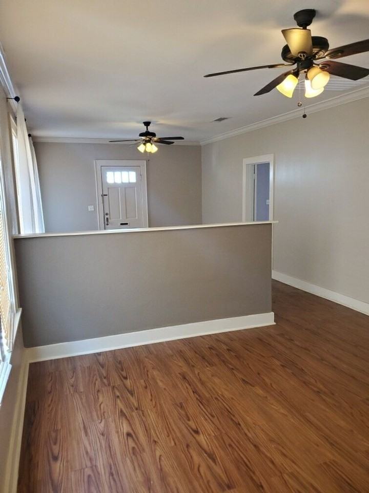 423 Atkins Ave - Photo 2 of 13