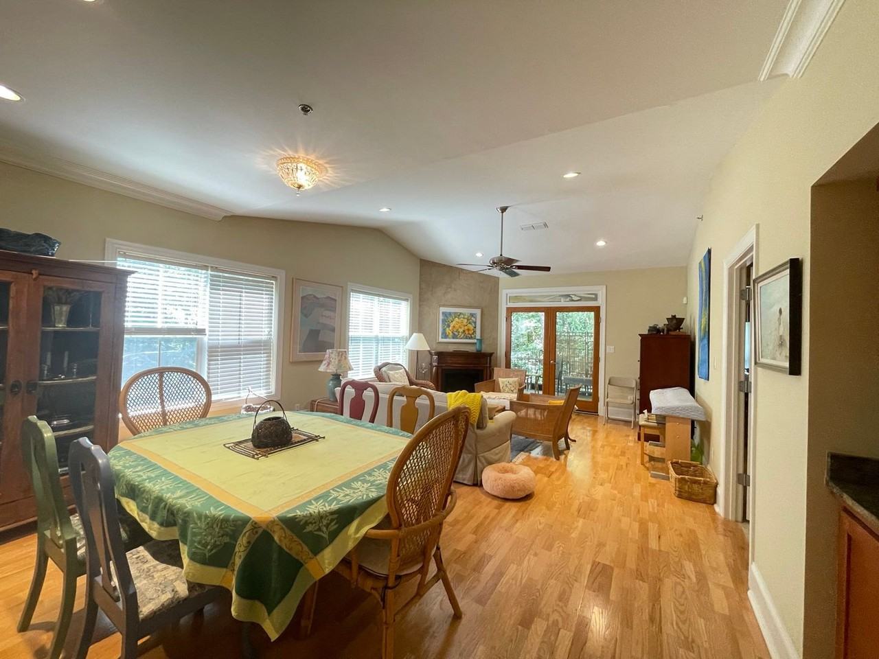 125 Wood Lake Dr - Photo 4 of 24