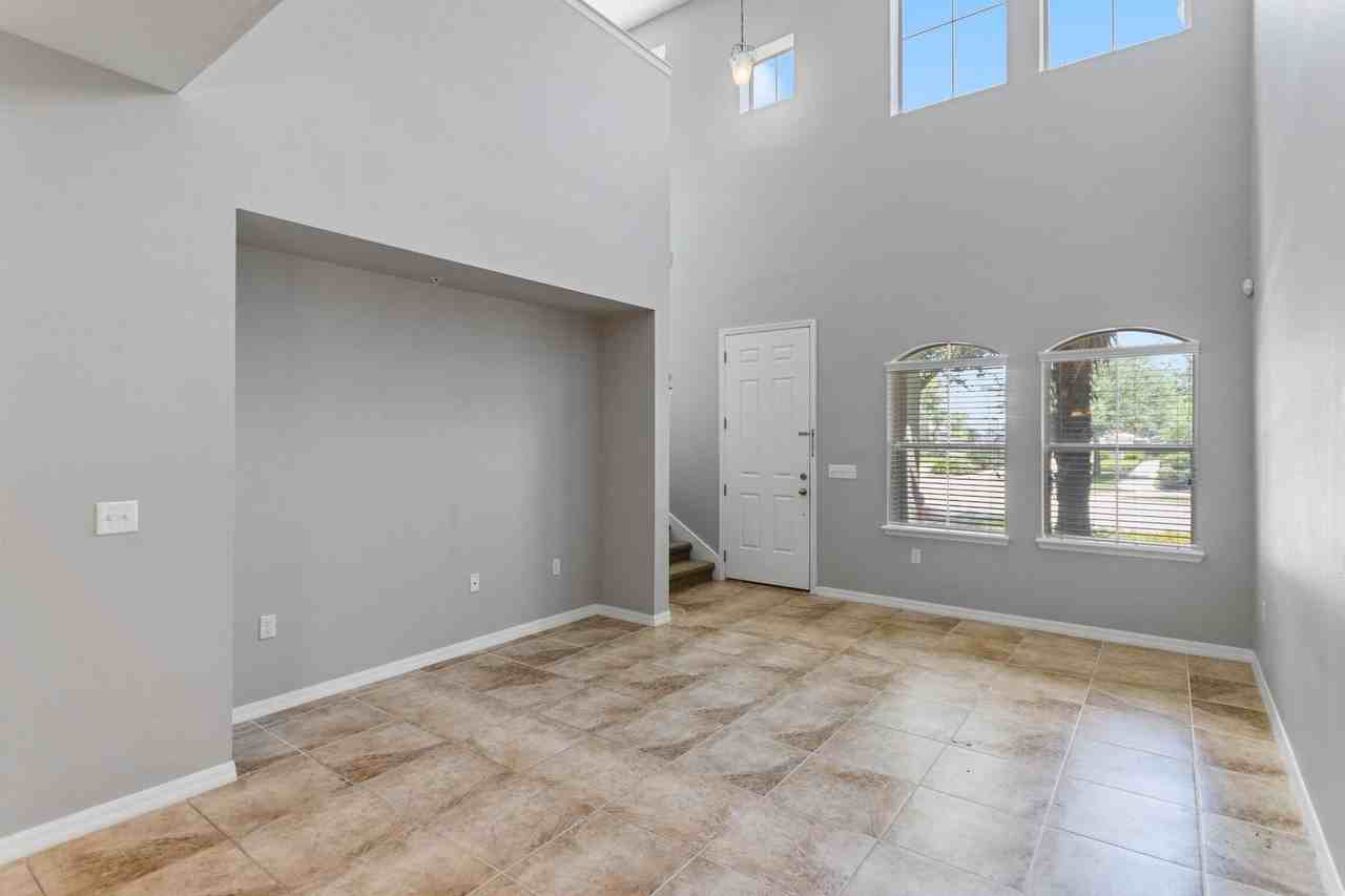 3172 Aqua Virgo Loop #67 - Photo 3 of 20