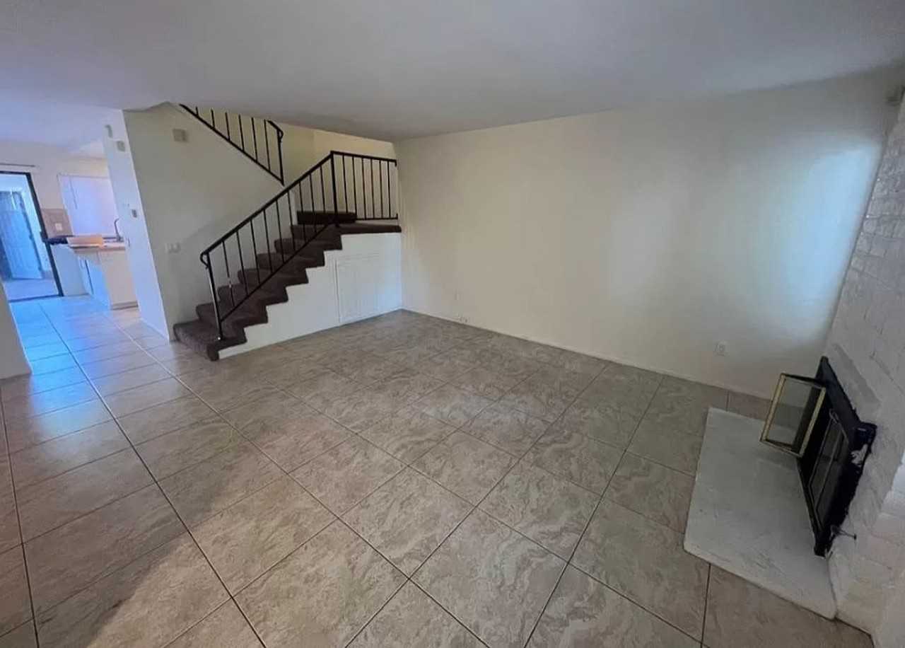 828 Via Mesa Verde - Photo 4 of 22