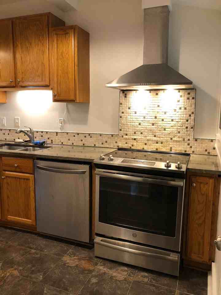 1609 Pecan Ave - Photo 3 of 8