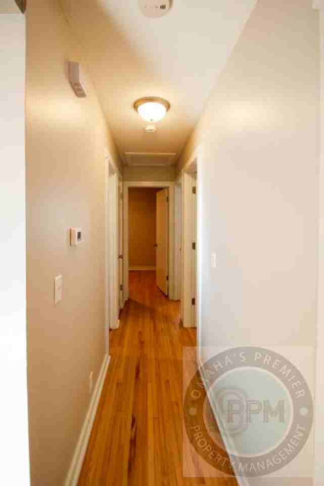 8125 Barbara St - Photo 7 of 43