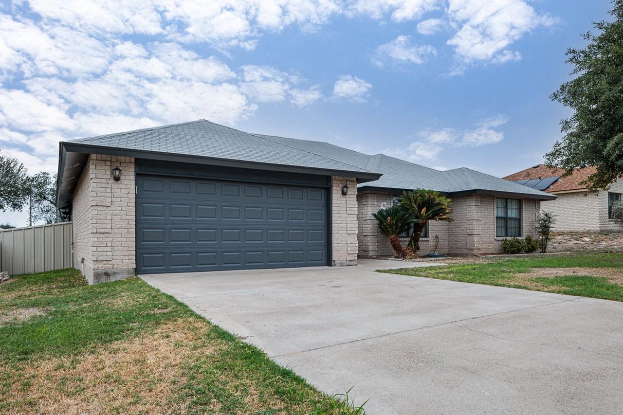 106 Cottontail Ln - Photo 2 of 17