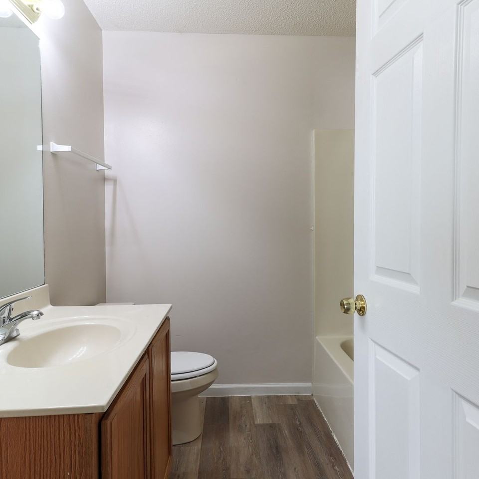 309 Mcbaine Ave - Photo 6 of 8