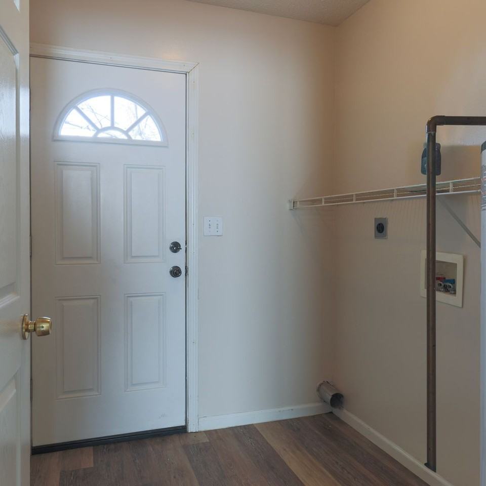 309 Mcbaine Ave - Photo 7 of 8