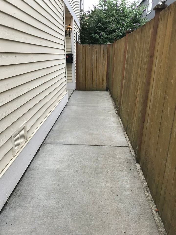 1502 N 97th St - Photo 6 of 14