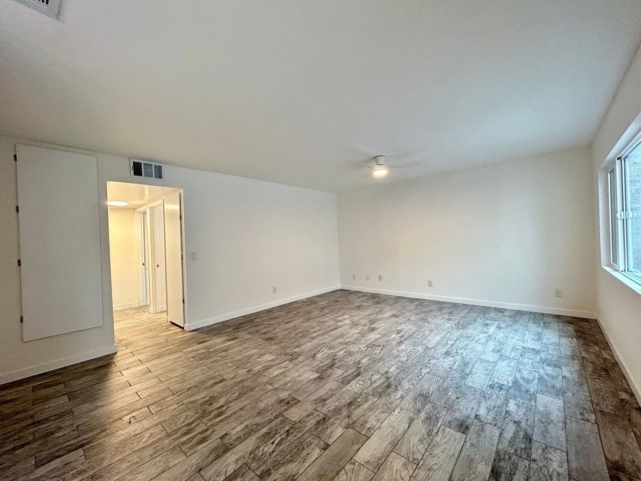 3777 E Calle De Carlos #02 - Photo 5 of 25