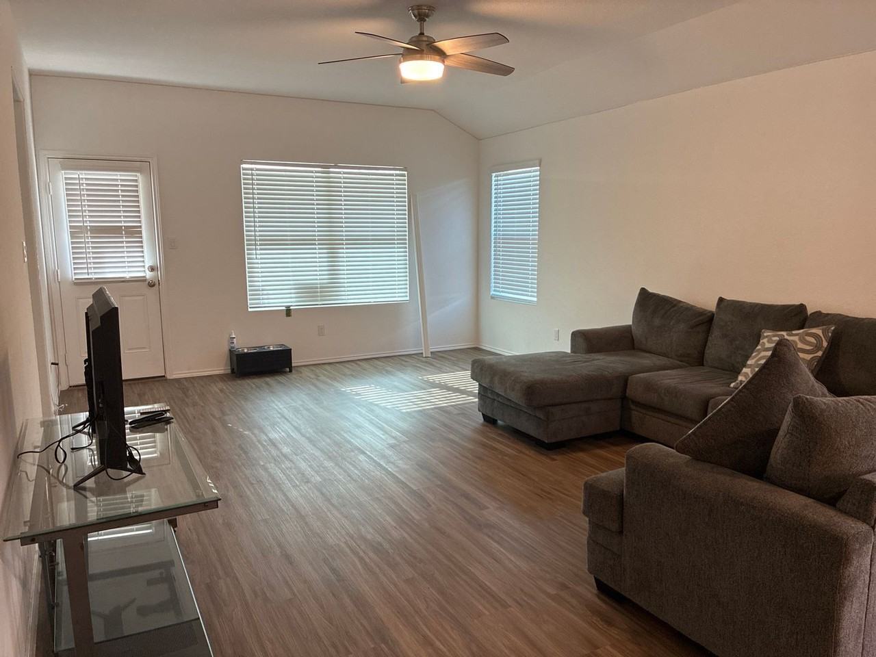 6025 Toscana Trce - Photo 4 of 49