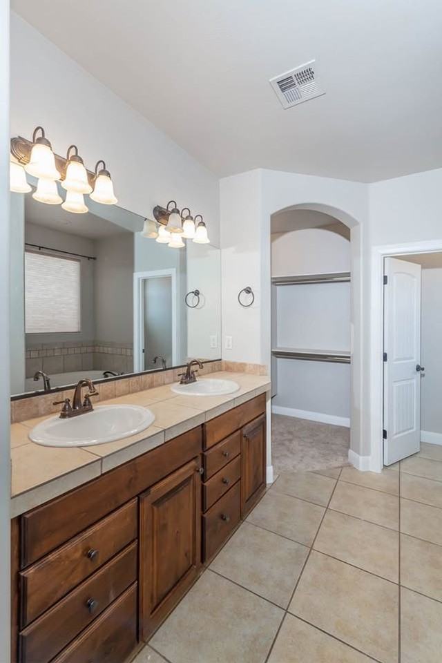 3299 W Palomar - Photo 5 of 27