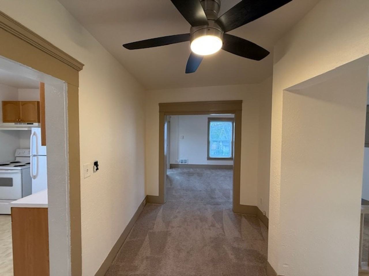 1609 18th St - Photo 2 of 14