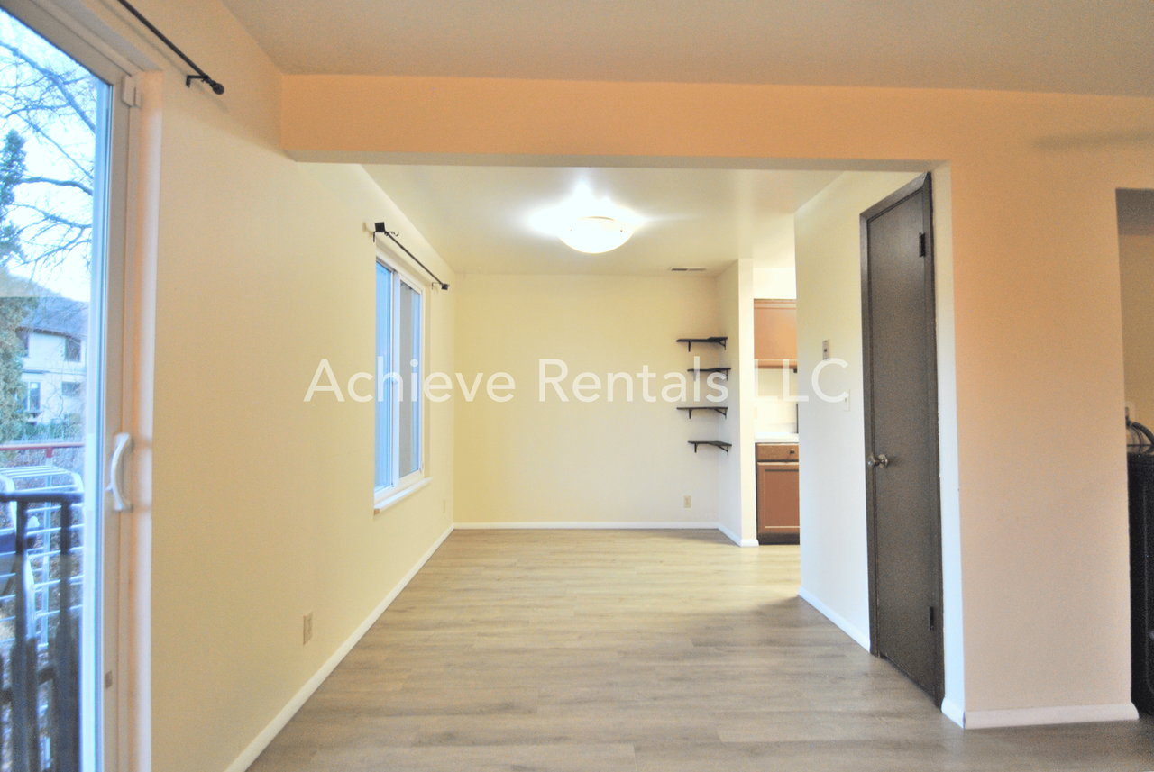 167 E 100 N - Photo 5 of 12