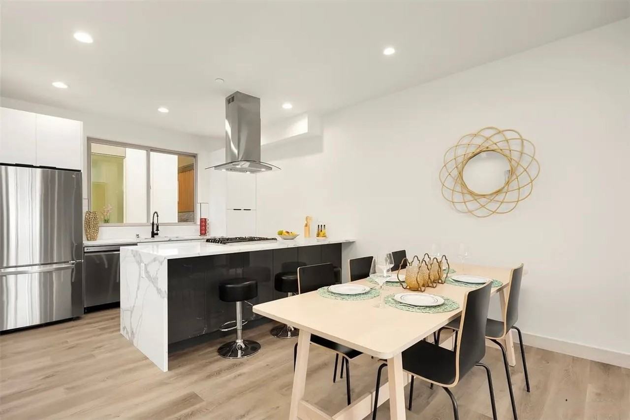 7029 15th Ave Nw - Photo 3 of 19