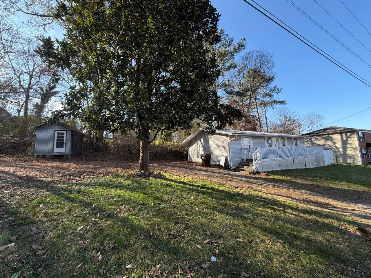 132 Heather Ln Nw - Photo 2 of 10