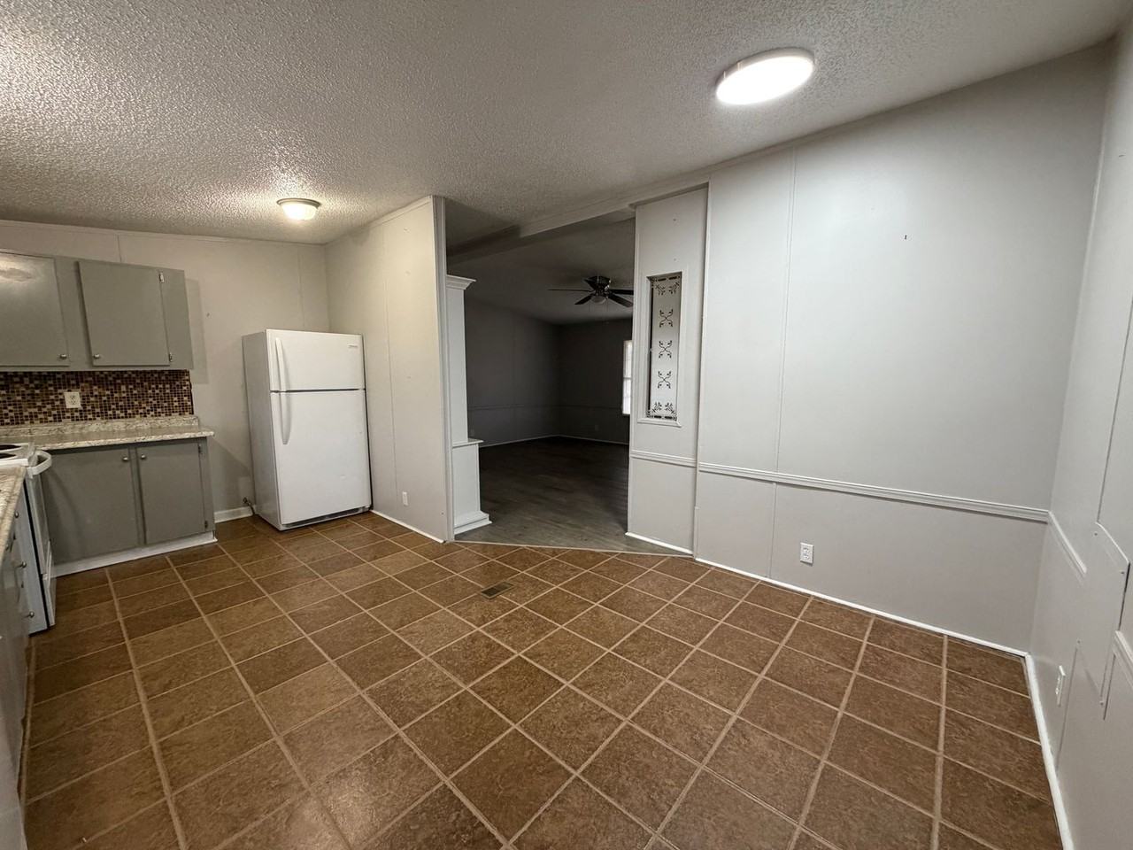 6437 Spring Place Rd Se - Photo 3 of 10