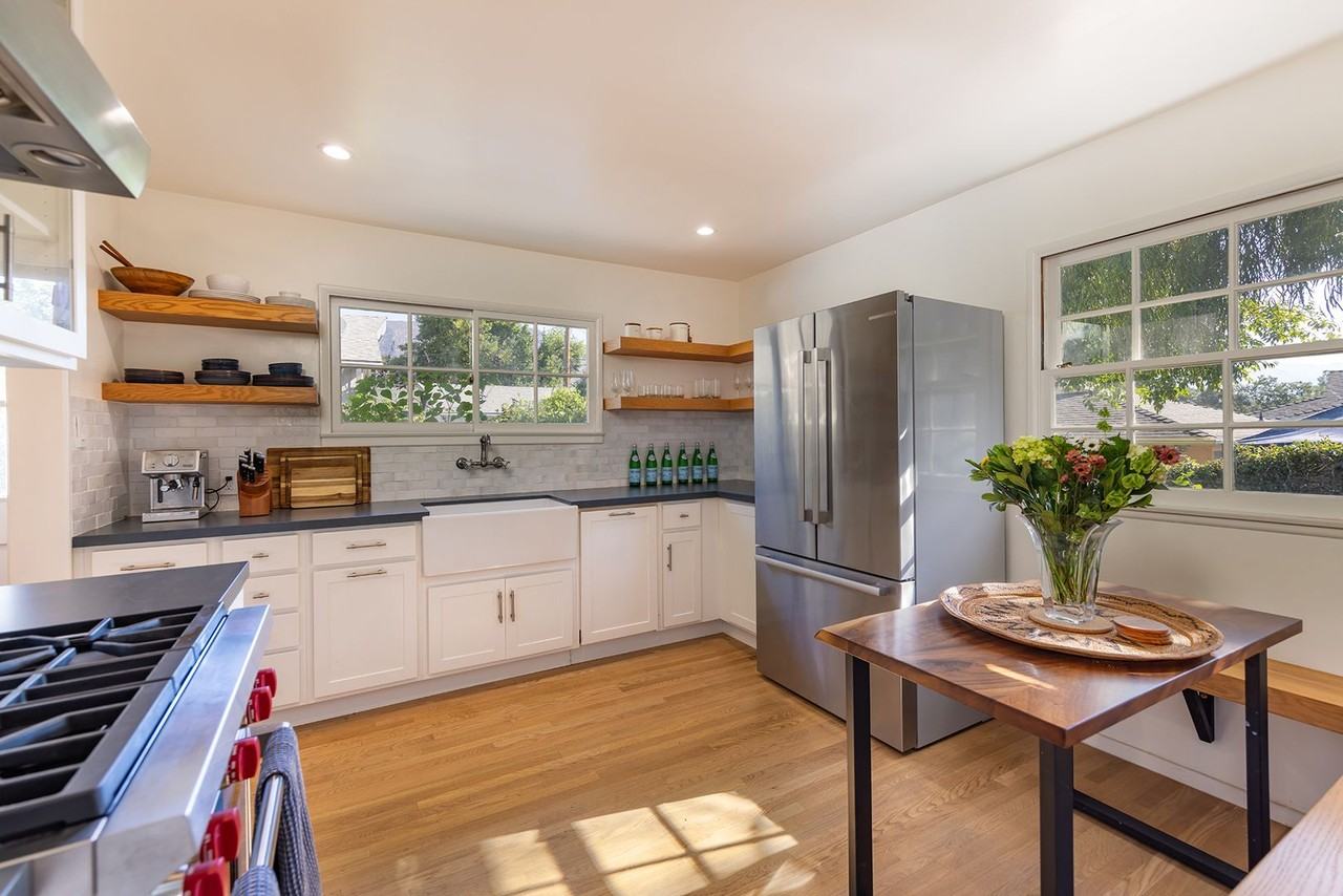 408 San Antonio St - Photo 4 of 13